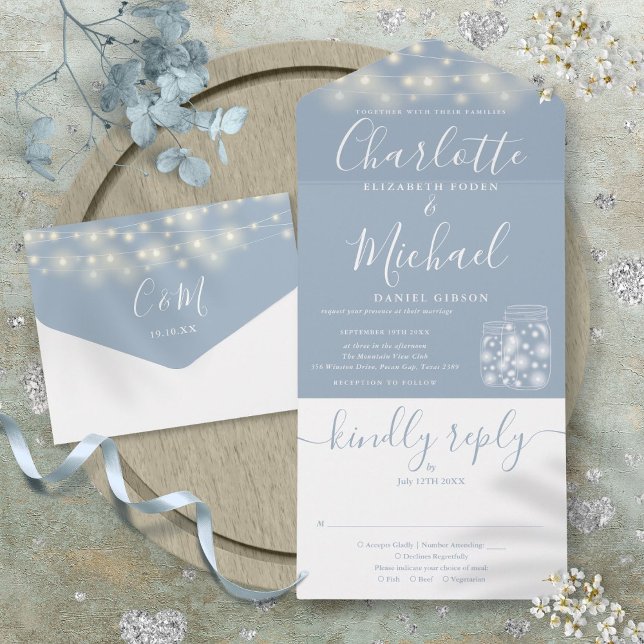 Luzes de Corda Azul Empoeiradas em Potes de Pedra  (Dusty Blue String Lights Mason Jars Wedding All In One Invitation)
