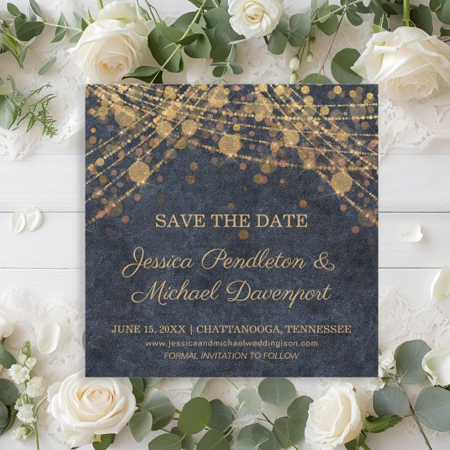 Luzes de Corda Douradas Rústicas com Glamour Salve (Rustic glam navy blue and gold string lights wedding Save the Date card)