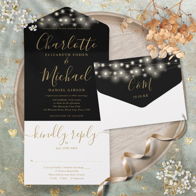 Luzes de Corda Preta e Dourada Casamento Chic Scri (Black And Gold String Lights Chic Script Wedding All In One Invitation)
