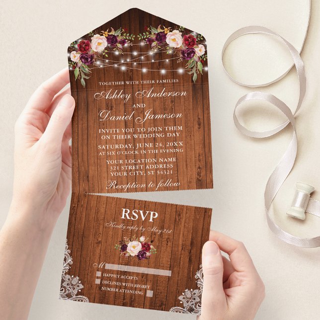 Luzes de rendas de madeira floral de borgonha russ (All In One Wedding Invitation with tear off RSVP Card)