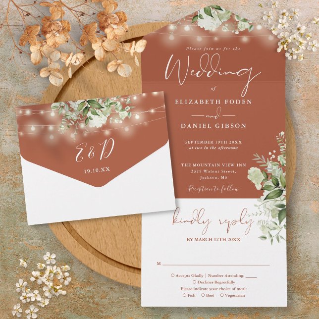 Luzes de Terracota com Monograma de Verdura para C (Terracotta String Lights Greenery Monogram Wedding All In One Invitation)