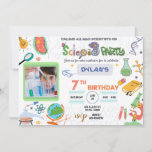 Mad Science Party, Convite de Aniversário do Cient<br><div class="desc">Surpreenda seus hóspedes com este colorido convite de aniversário de ciência com elementos de ciência germes microscópio ferramentas de experimentos no globo, você pode adicionar a foto de seu filho e uma foto para o fundo. Basta adicionar os detalhes do seu evento neste modelo fácil de usar para torná-lo um...</div>