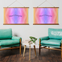 Madeira Tapeçada Por Muro Vibrada E Energizada