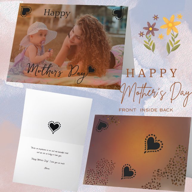 Mãe brincando com um Cartão com fotos infantil ( Mother playing with a child Photo Card )