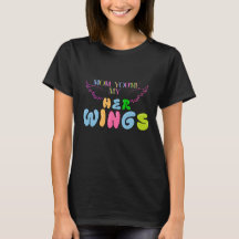 "Mãe, você é a asa dela" Camiseta feminina - Coraç
