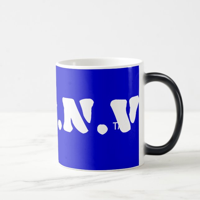 Mágica 4.U.2.N.V TM. Caneca (Direita)