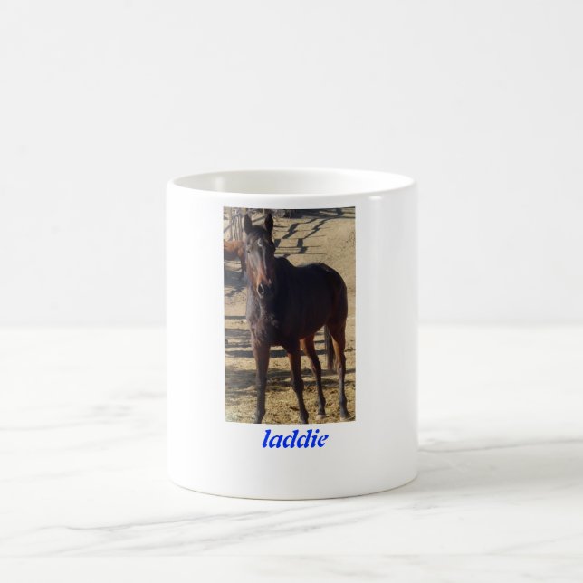 Mágica A caneca dourada "Laddie " da cenoura (Centro)
