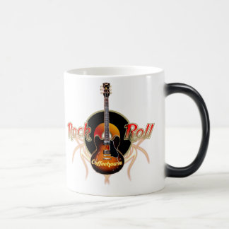 Mágica A caneca Morphing muda a cor com líquido morno
