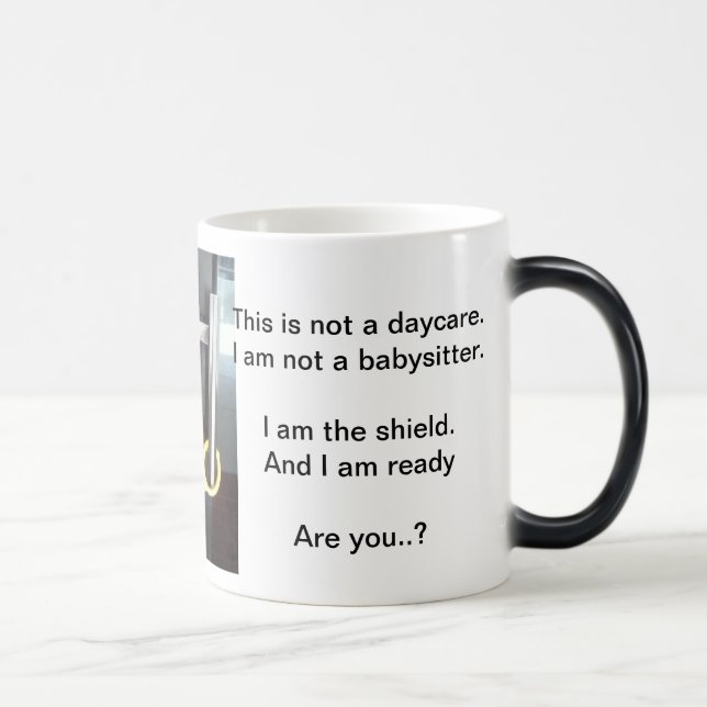 Mágica A detenção comanda a caneca (Direita)