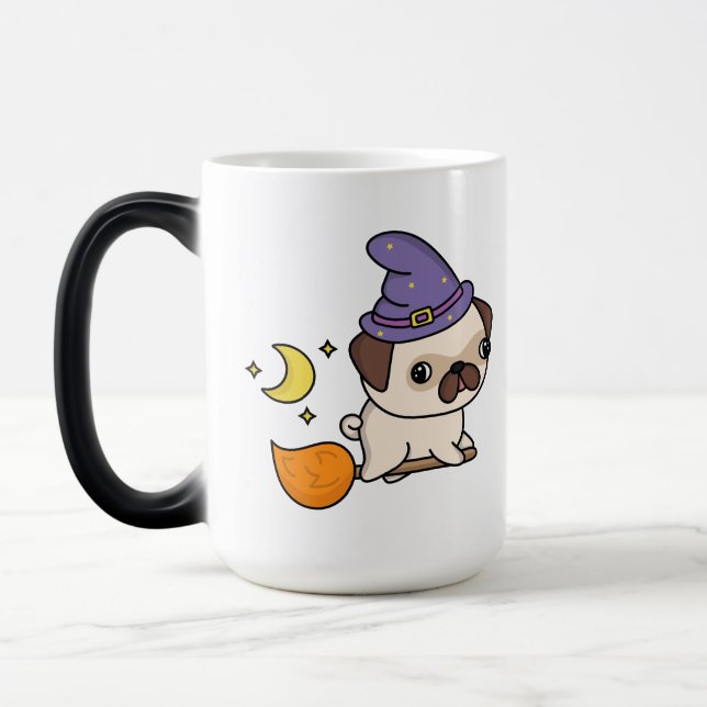 Mágica Caneca da Bruxa Puggy (Esquerda)