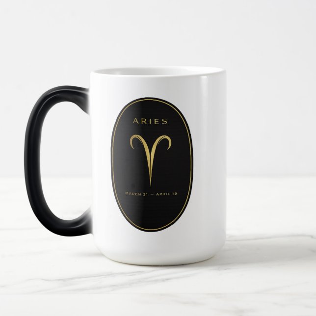 Mágica Caneca Zodiac Áries – Emblema Luxuoso Preto e Dour (Esquerda)