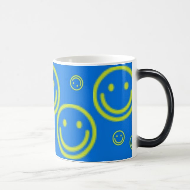 Mágica Eu posso fazer-lhe a caneca do sorriso (Direita)