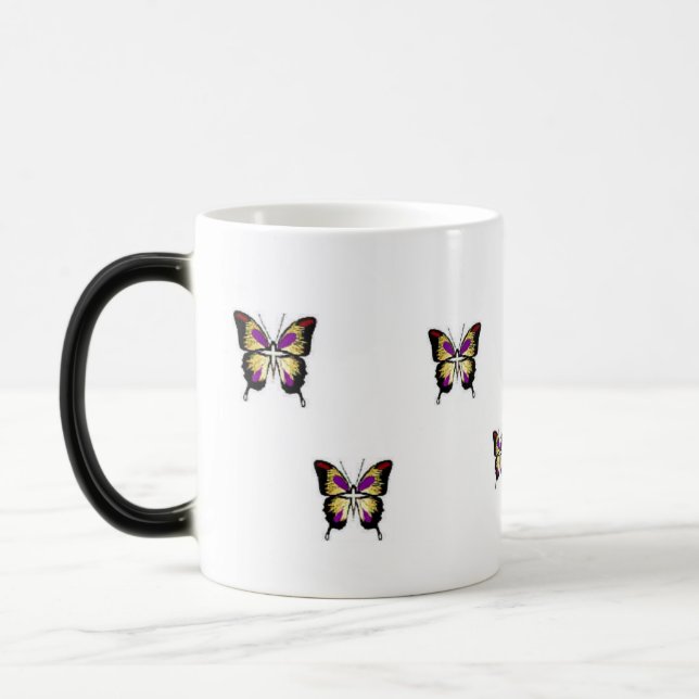 Mágica MUDANÇAS Morphing da caneca da borboleta quando (Esquerda)