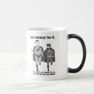 Mágica Quando os super-herói girarem a caneca 40 Morphing