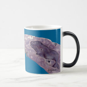 Mágica Quatro bebês da baleia cinzenta e caneca