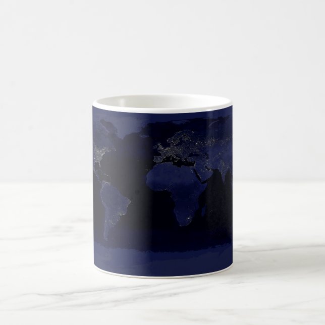 Mágica Terra em a noite - caneca Morphing (Centro)