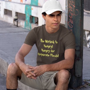 Mágico com fome para o t-shirt incorporado da