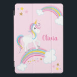 Mágico Rainbow Unicorn Pink Personalizado<br><div class="desc">Uma capa de ipad rosa de unicórnio com estrelas e um arco-íris. Personalize com seu nome para fazer um presente divertido para uma garota!</div>