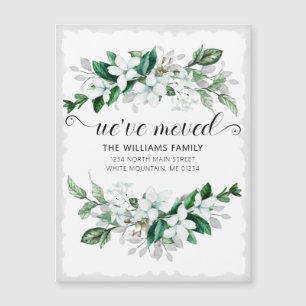 Magnólia Branca Elegante Movimento Floral a Aquare