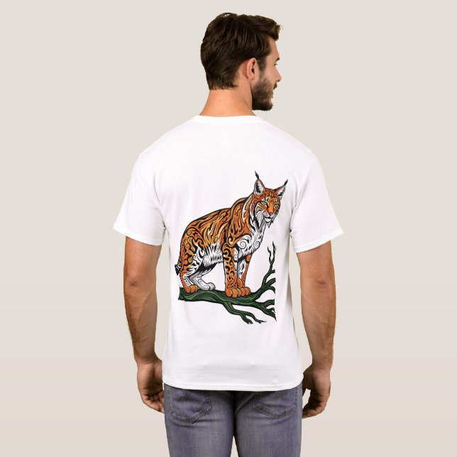 Majestic Lynx on Branch T-Shirt (Parte Traseira Completa)