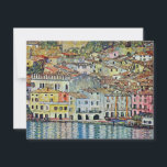 Malcesine no lago Garda por Gustav Klimt<br><div class="desc">Malcesine no lago Garda (1913), por Gustav Klimt, é uma pintura simbolista vitoriana da Era Art Nouveau de arte. Uma bela vista da cidade italiana de Malcesine, com edifícios e casas à beira do porto. As casas e barcos lançam um reflexo na água calma. Vocês podem ver as paredes do...</div>