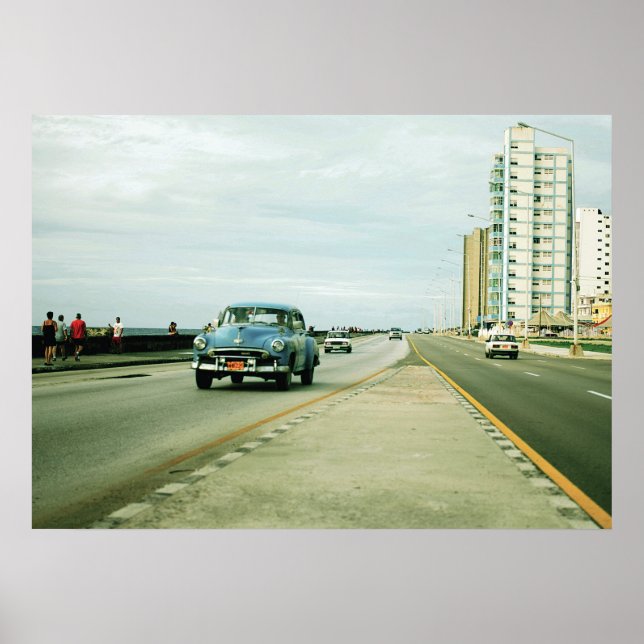 Malecón (1) Poster de 28" x 20" (brilhante) (Frente)