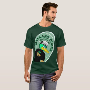 Mallard Ducks em uma Mosca por T-Shirt