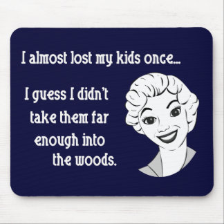 Mamã retro engraçada Mousepad