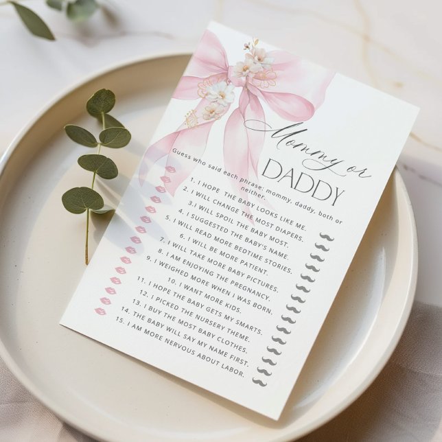 Mamãe ou Arco rosa-Pai adivinhando quem joga flora (Criador carregado)