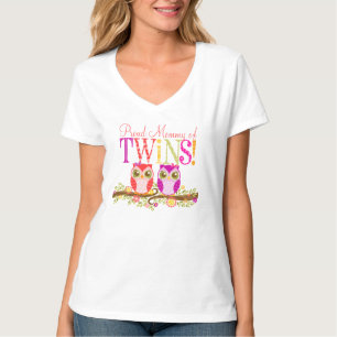 Mamães orgulhosas dos gêmeos! Camisa bonito das