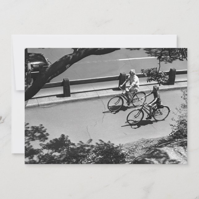 Man and Boy Cycling (Frente)