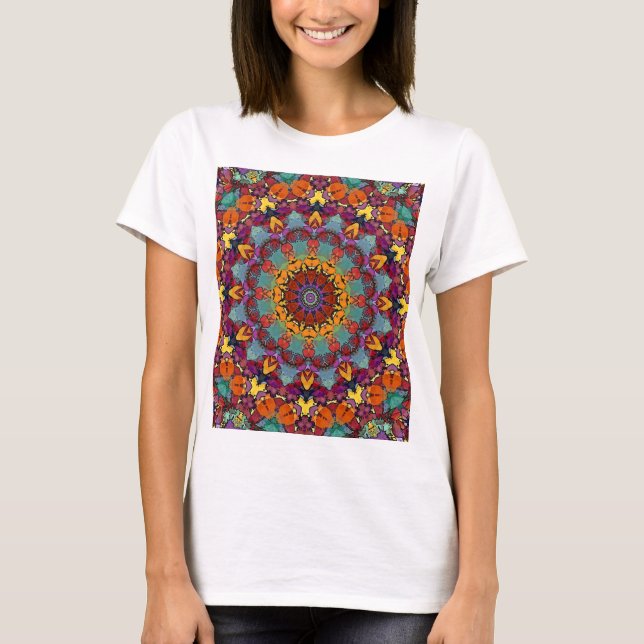 Mandala Art Multicolored Design T-Shirt (Frente)