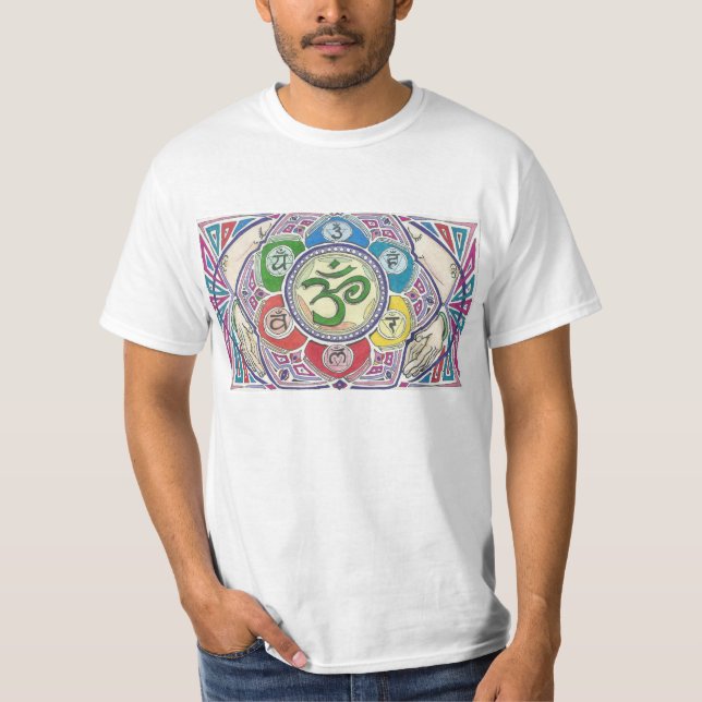 Mandala com o t-shirt de quatro mãos (Frente)