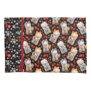 Maneki Neko Japonês acenando com sortudo Gato de K