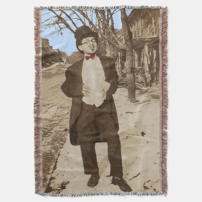 Manta 1920 de foto vernacular jovem (Frente Vertical)
