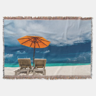 Manta Guarda-chuva de Sun no Sandy Beach  Maldives