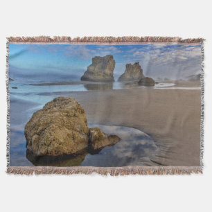 Manta Pilares de rocha na praia de Bandon em Bandon, Ore