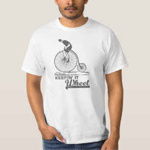 Mantendo o camisetas engraçadas da "roda"