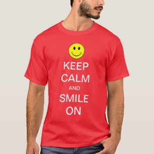 Mantenha a calma e sorria na camisa amarela