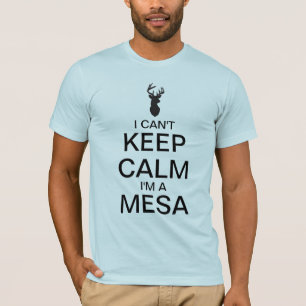 Mantenha o t-shirt dos cervos da calma  