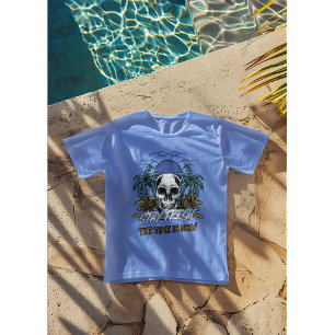 Mantenha-se fresco em T-Shirt de praia do crânio -
