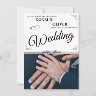 Mãos de um Casal de Casamento Gay com Anéis