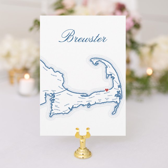 Mapa de Brewster no Cape Cod para Cartão de Nome d (Brewster Cape Cod Wedding Table Town Name Cards fully editable with elegant navy blue map)