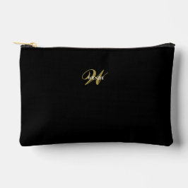 Maquiagem Minimalista com Monograma Preto Dourado