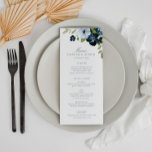 Marinho e menu de casamento azul claro<br><div class="desc">Um maravilhoso design do tema do casamento floral azul com marinho de aquarela adorável e flores azuis claras. A cor e o texto podem ser personalizados.</div>