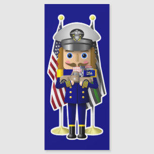 Marinho Nutcracker com pequeno caminhão militar