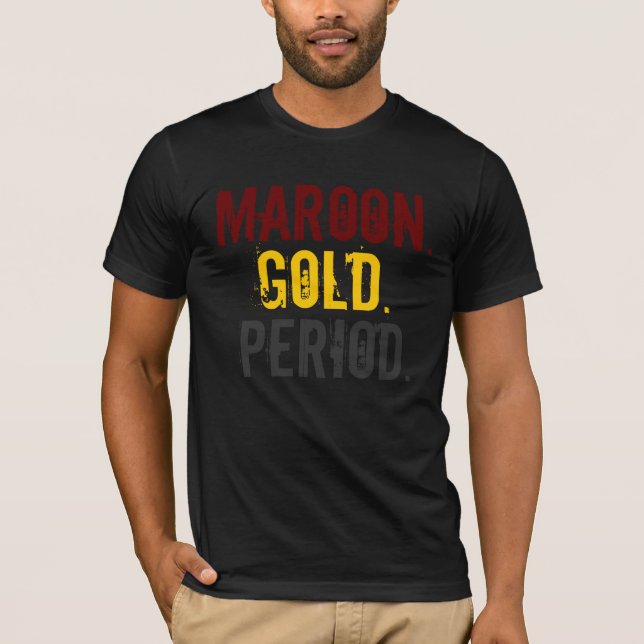 Marrom. Ouro. Período. T-shirt cabido (Frente)