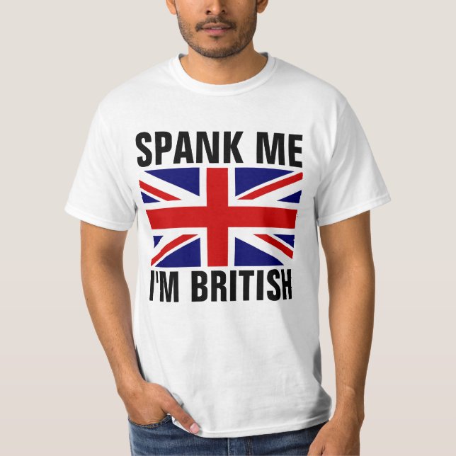 ME ESPANCA EU SOU BRITÂNICO Camisetas engraçadas (Frente)
