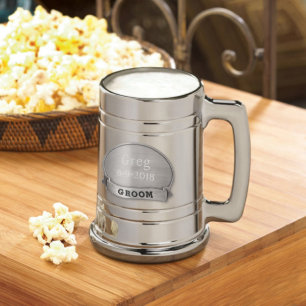 Medalha Groom Gravada em Gunmetal Beer Mug