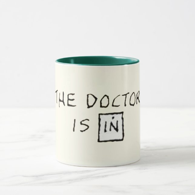 médico pode fazer uma caneca estranha. (Centro)